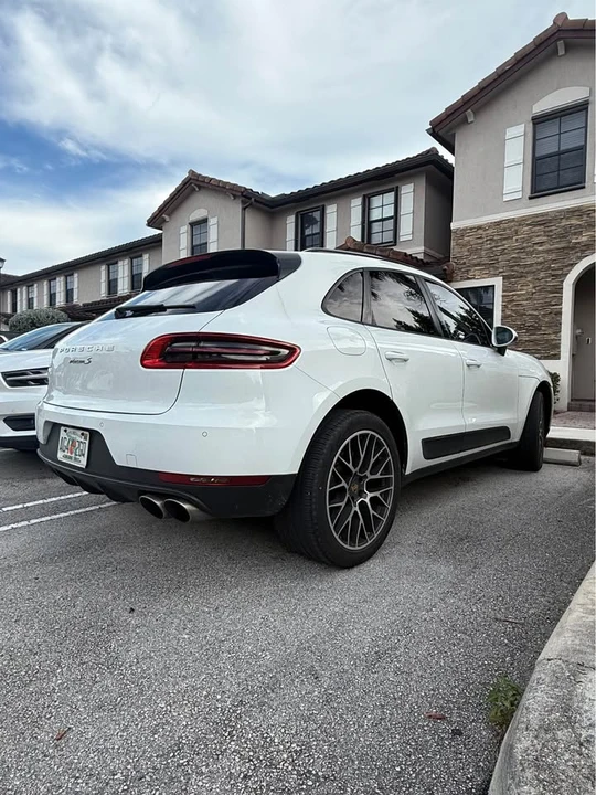 2015 Porsche Macan - Image 3 of 8