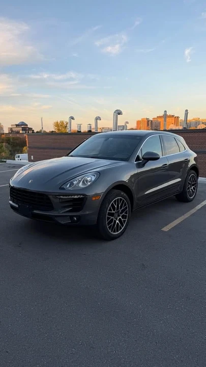 2015 Porsche Macan - Image 2 of 11