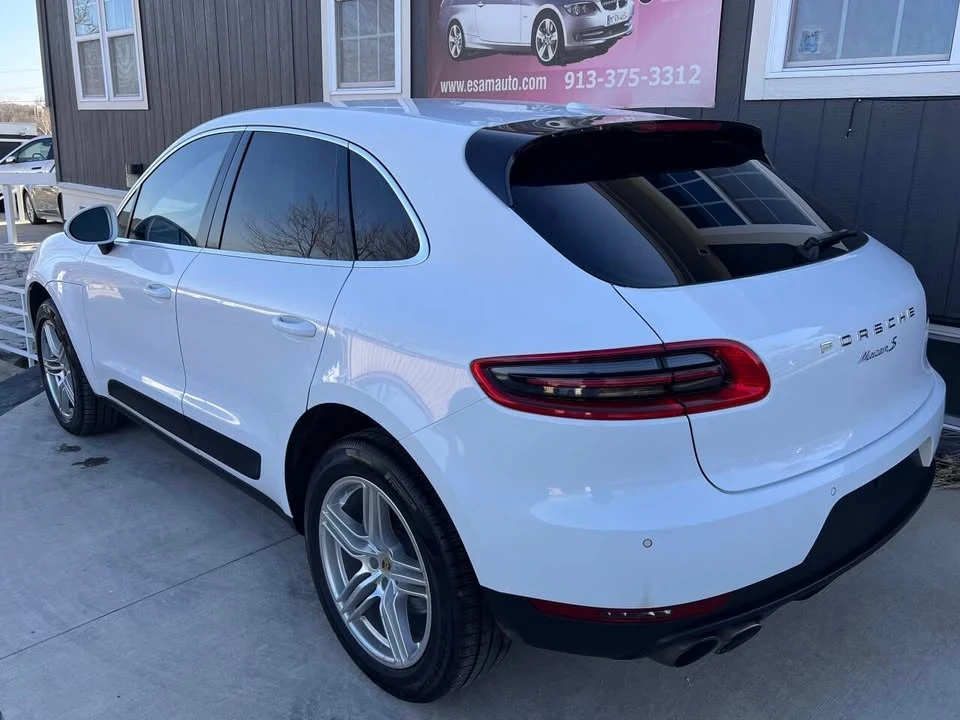 2015 Porsche Macan - Image 5 of 20