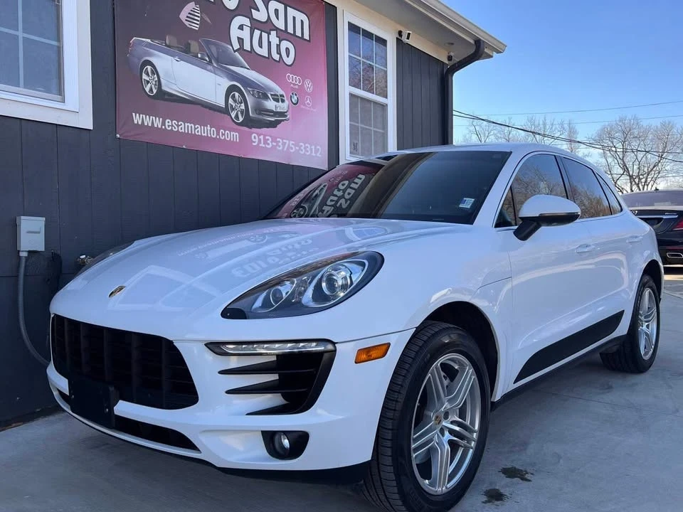 2015 Porsche Macan - Image 3 of 20