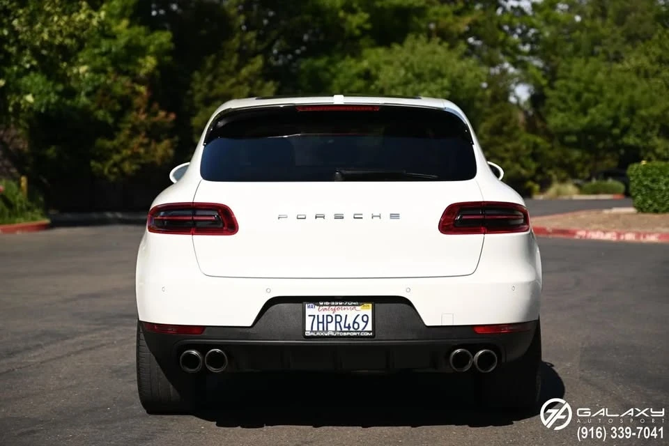 2015 Porsche Macan - Image 7 of 18