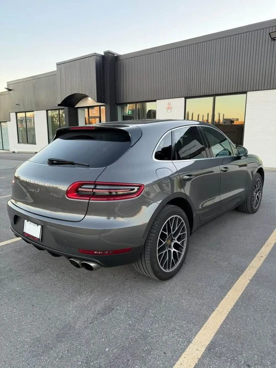 2015 Porsche Macan - Image 6 of 11