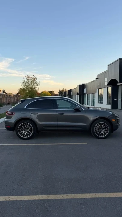 2015 Porsche Macan - Image 7 of 11