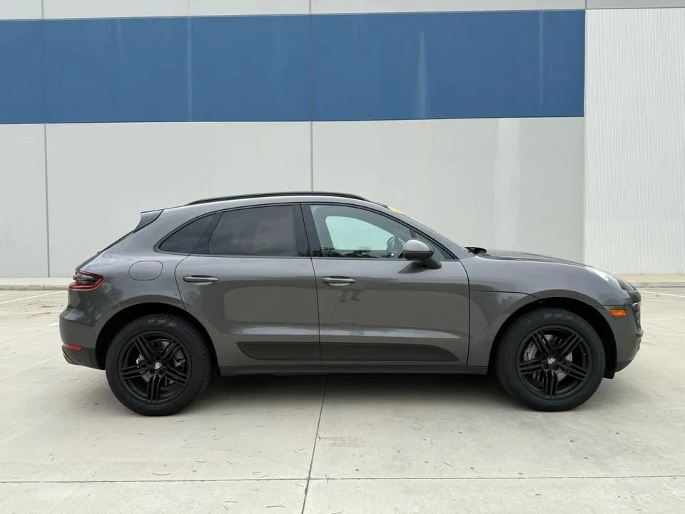 2015 Porsche Macan - Image 10 of 19