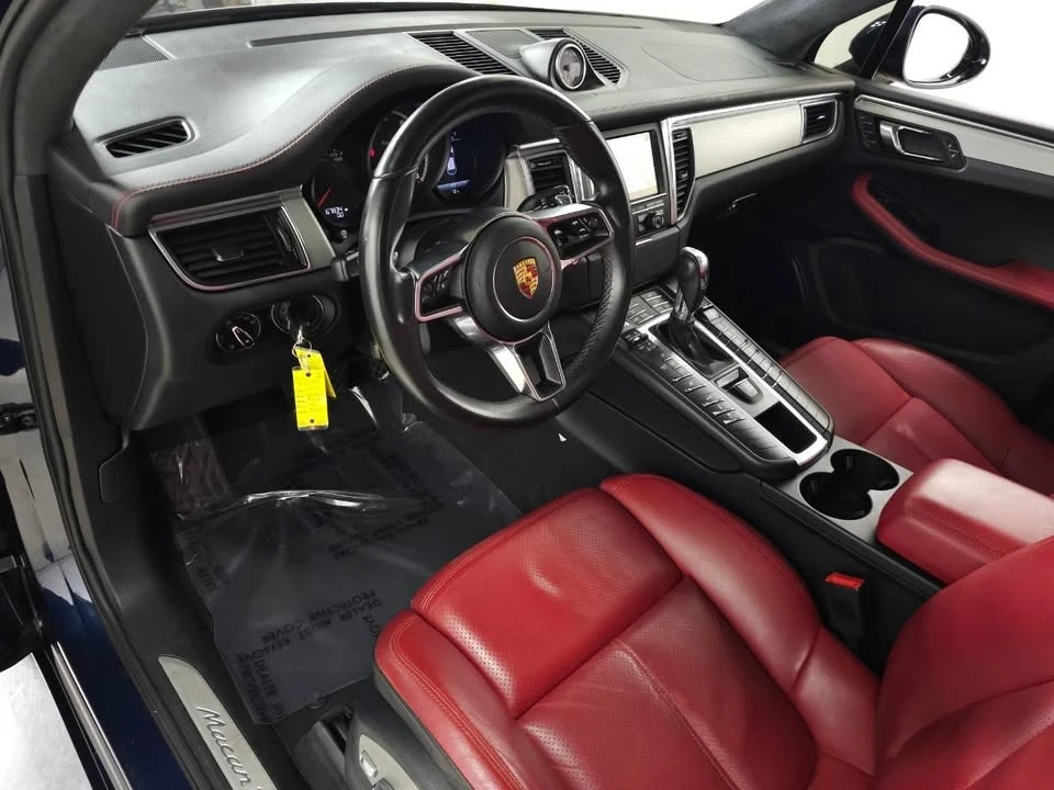 2015 Porsche Macan - Image 14 of 20