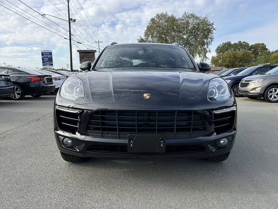 2015 Porsche Macan - Image 2 of 19