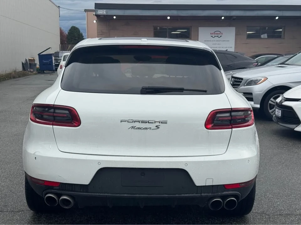 2015 Porsche Macan - Image 5 of 10