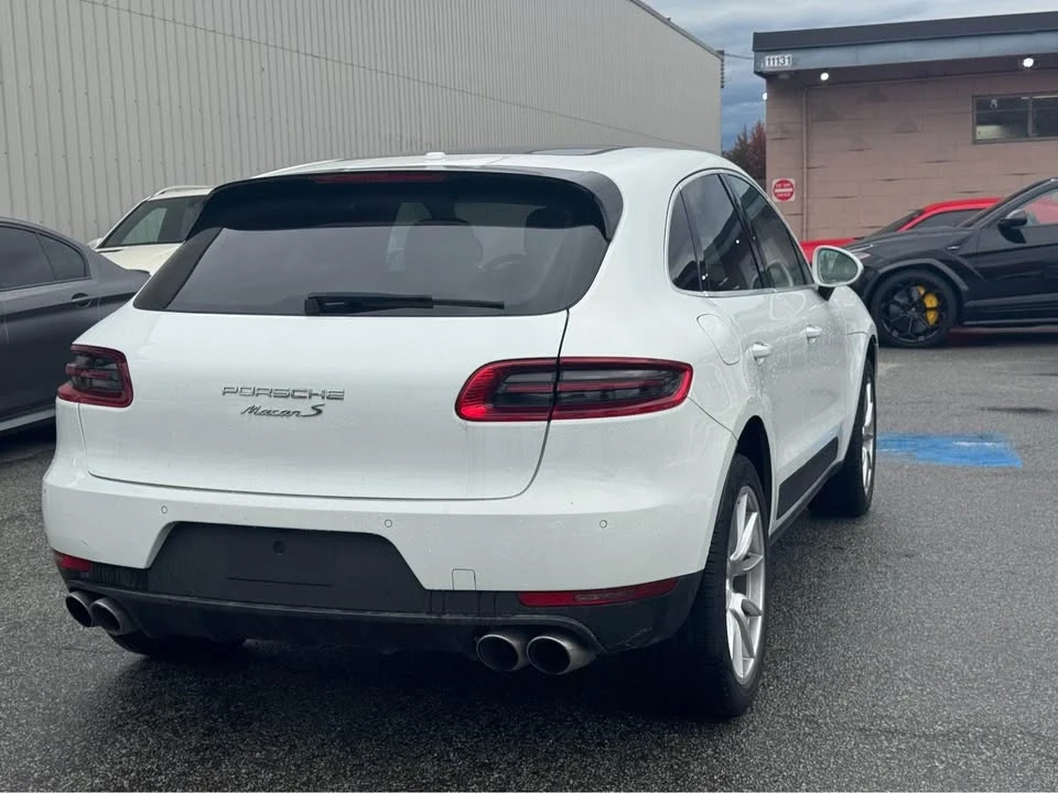 2015 Porsche Macan - Image 4 of 10