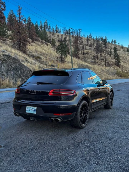 2015 Porsche Macan S - Image 2 of 12
