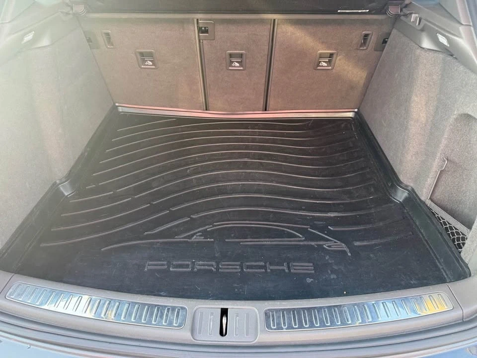 2015 Porsche Macan Turbo - Image 7 of 17