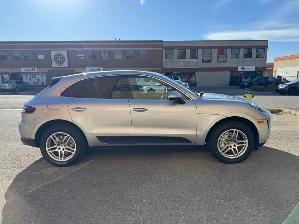 2015 Porsche Macan - Image 4 of 15