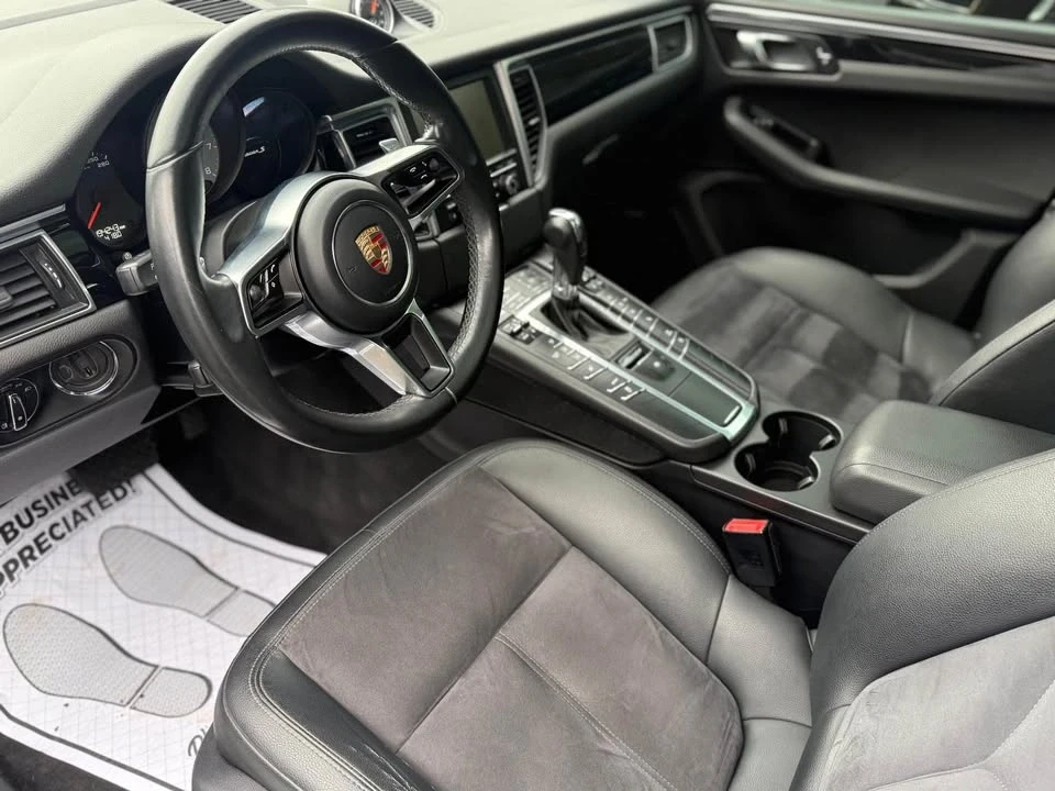 2015 Porsche Macan - Image 6 of 7