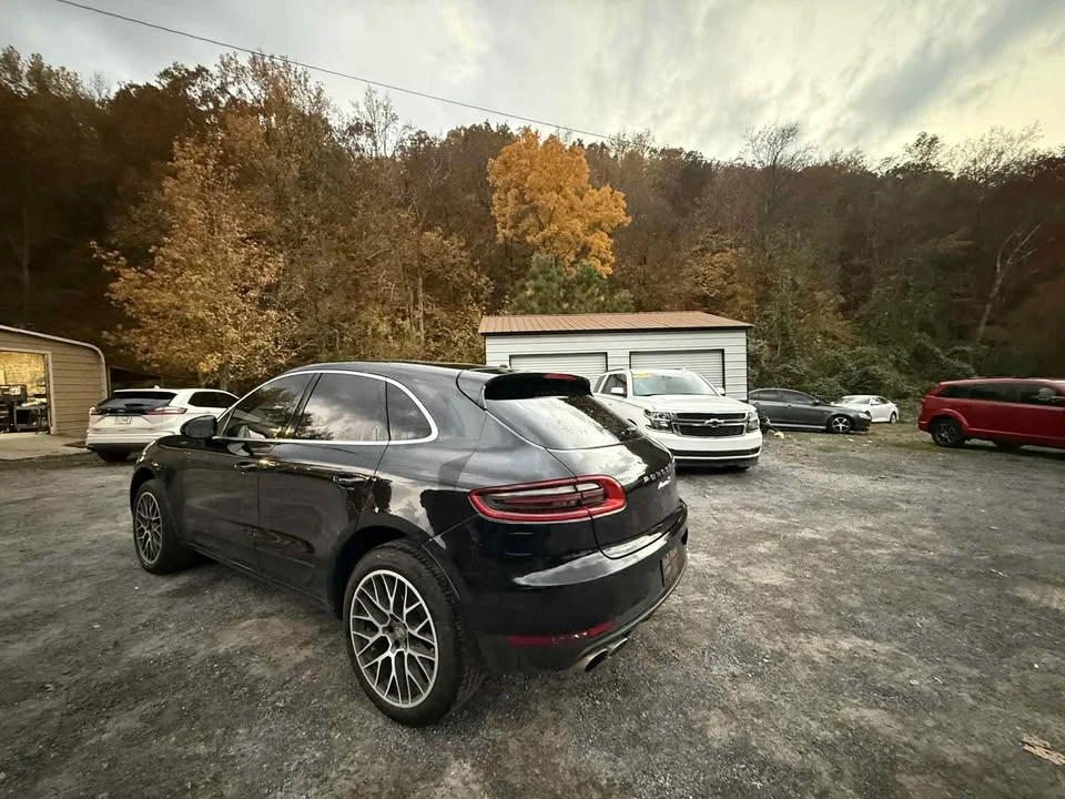 2015 Porsche Macan - Image 8 of 12