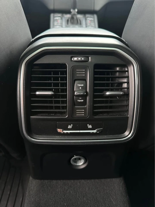 2015 Porsche Macan - Image 20 of 20