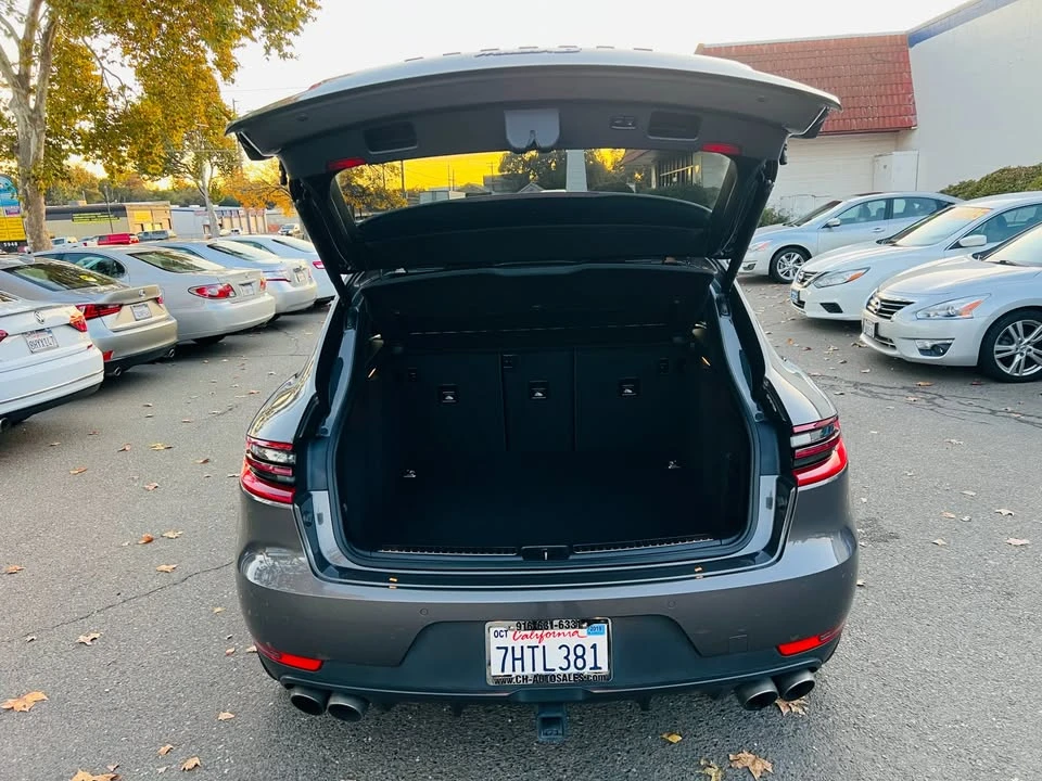2015 Porsche Macan - Image 7 of 17