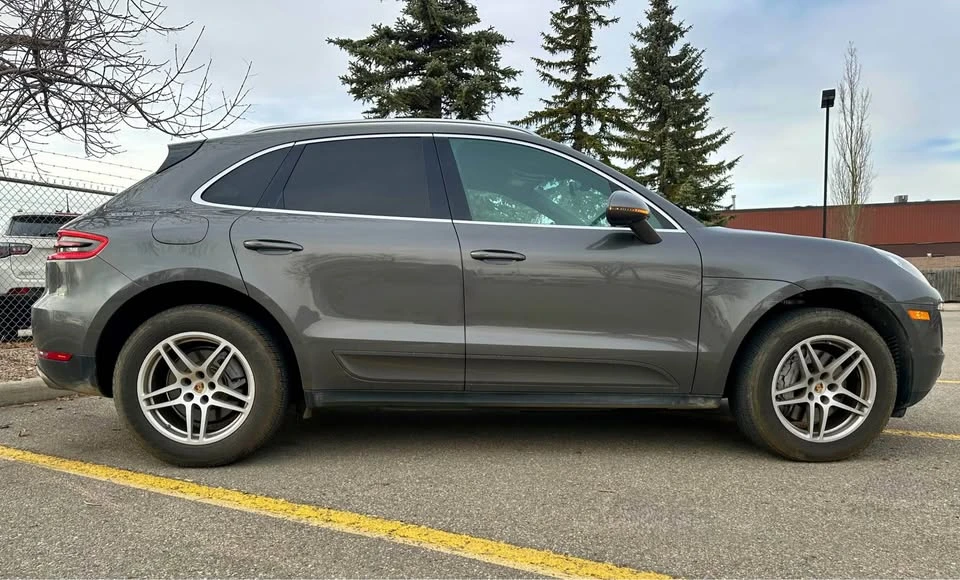 2015 Porsche Macan - Image 6 of 18