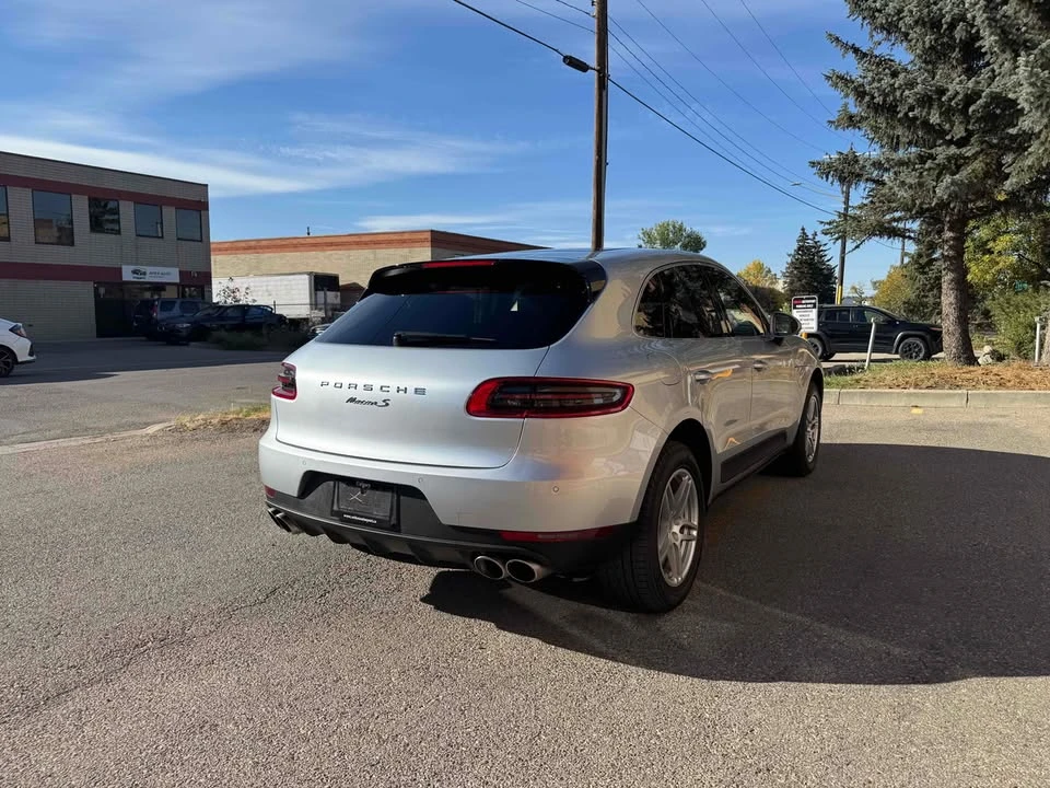 2015 Porsche Macan - Image 5 of 16