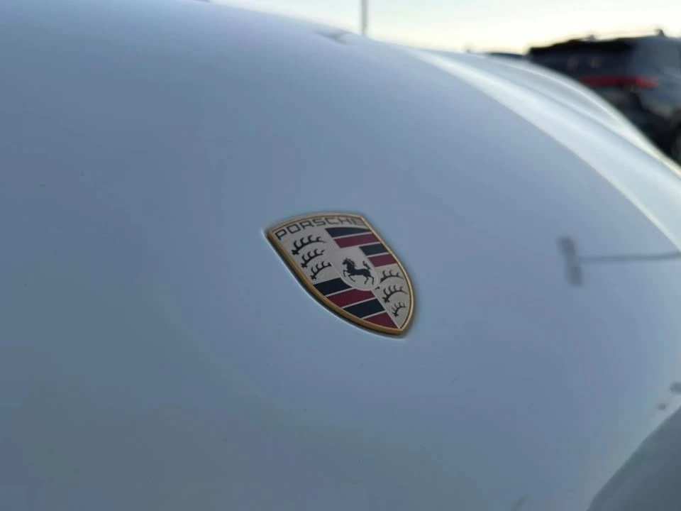 2015 Porsche Macan - Image 9 of 19