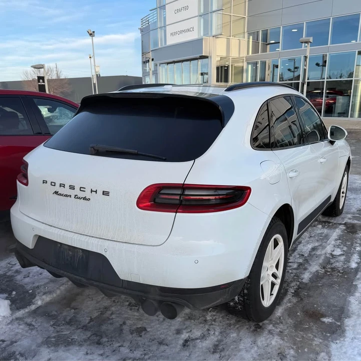 2015 Porsche Macan - Image 5 of 14