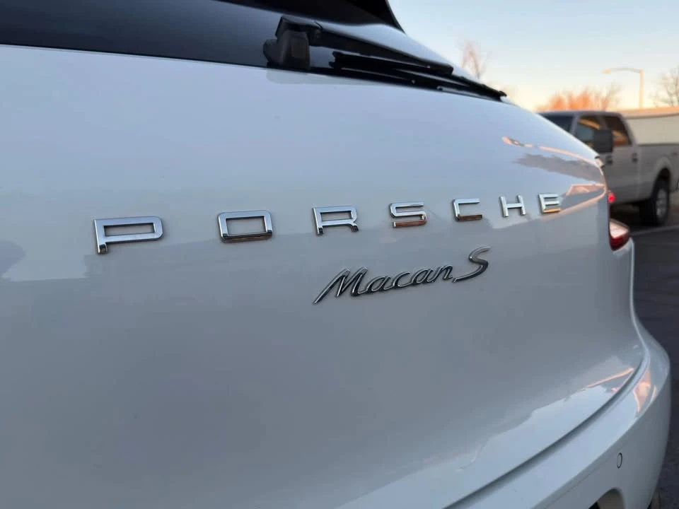 2015 Porsche Macan - Image 10 of 19