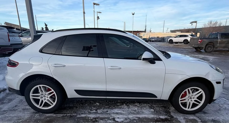 2015 Porsche Macan - Image 4 of 14