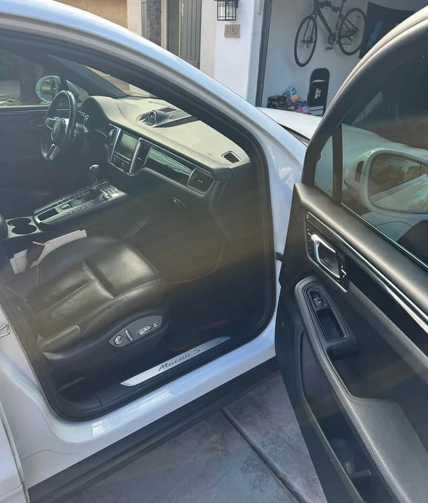 2015 Porsche Macan - Image 5 of 6