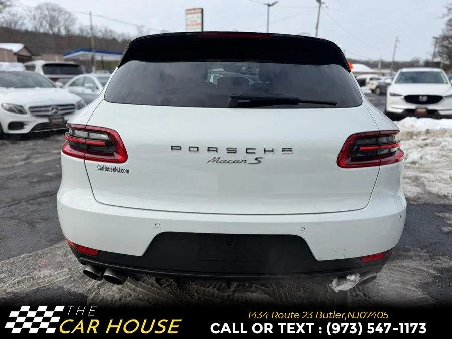 2015 Porsche Macan - Image 12 of 19