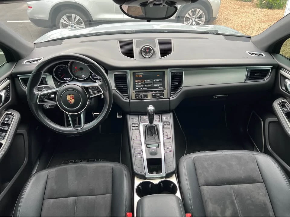 2015 Porsche Macan S - Image 9 of 20