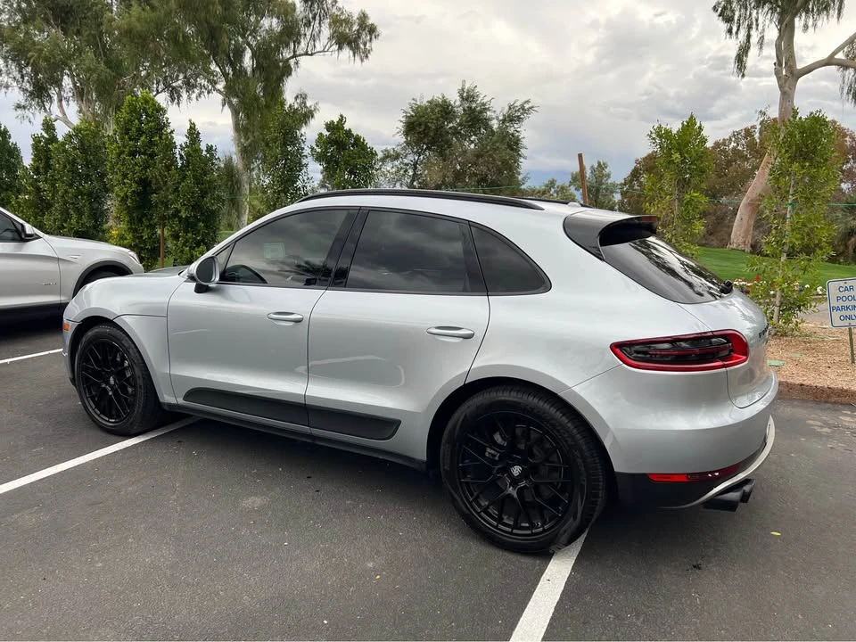 2015 Porsche Macan S - Image 13 of 20