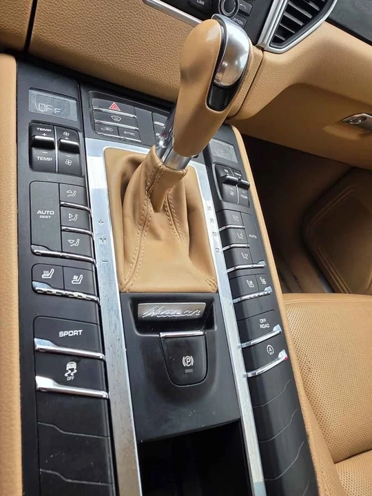 2015 Porsche Macan S - Image 6 of 20