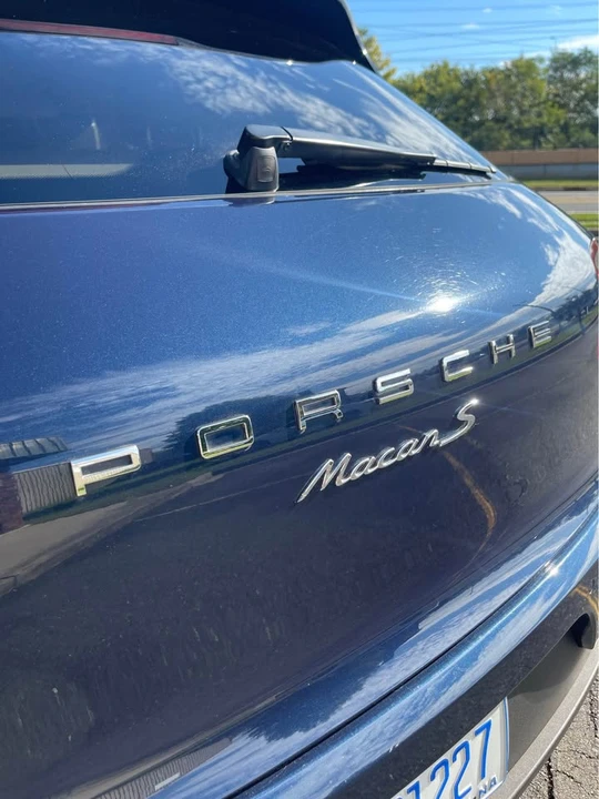 2015 Porsche Macan S - Image 15 of 16