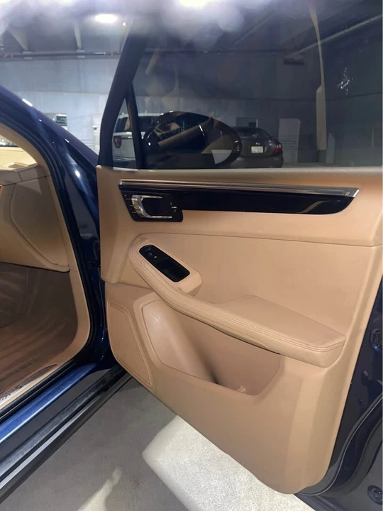 2015 Porsche Macan S - Image 10 of 16