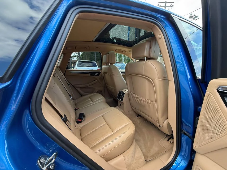 2015 Porsche Macan S - Image 11 of 20