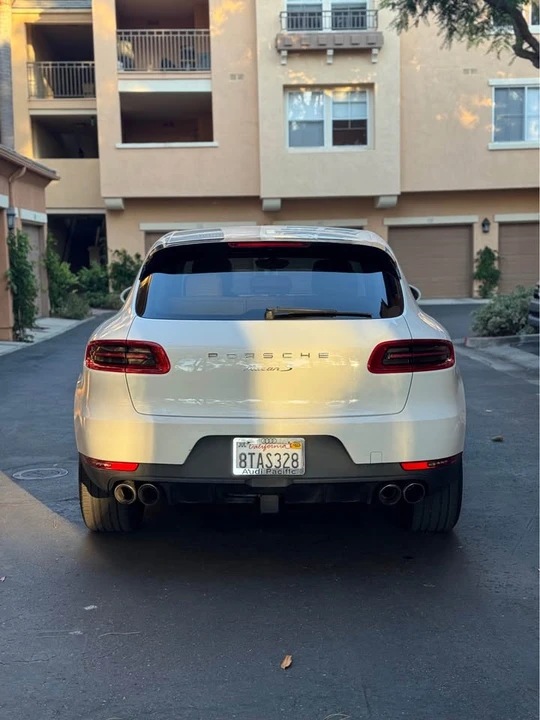 2015 Porsche Macan S - Image 6 of 14