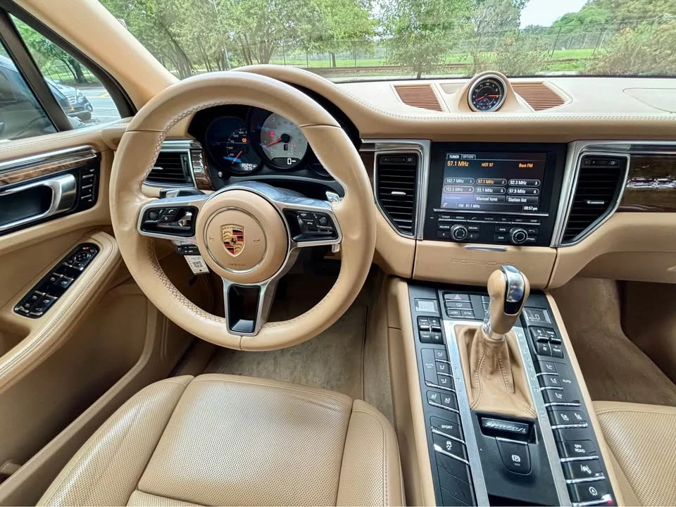 2015 Porsche Macan S - Image 14 of 15
