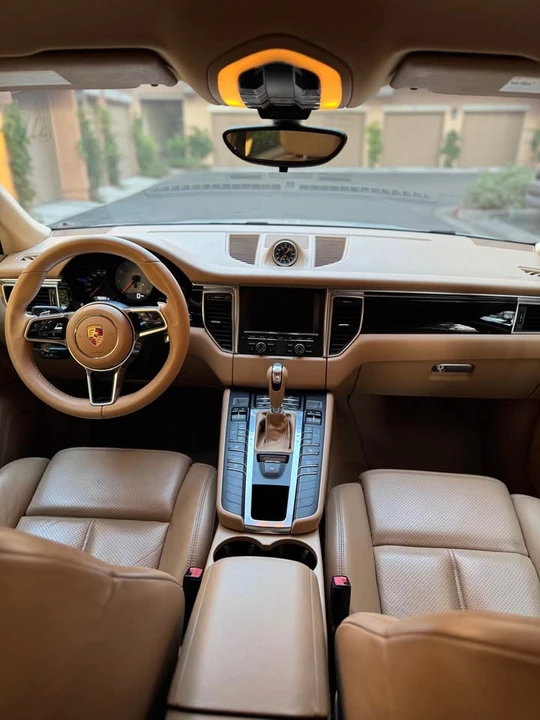 2015 Porsche Macan S - Image 12 of 14