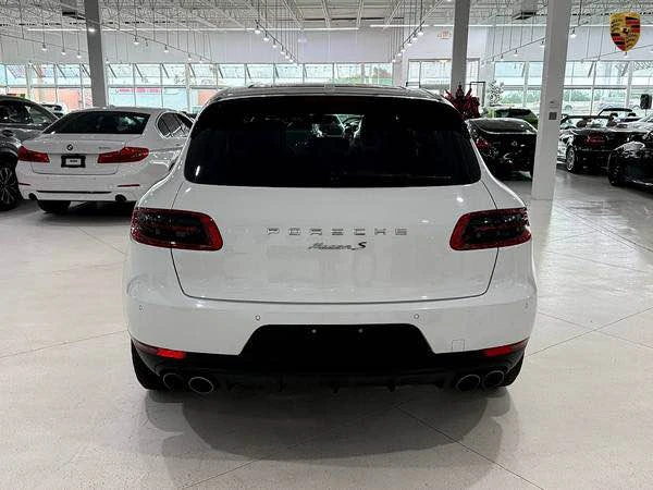 2015 Porsche Macan S - Image 2 of 6