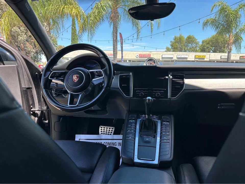 2015 Porsche Macan S - Image 10 of 13