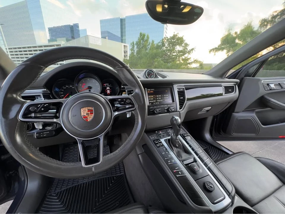 2015 Porsche Macan S - Image 17 of 20