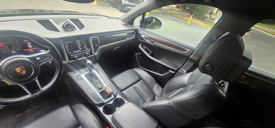 2015 Porsche Macan S - Image 12 of 14