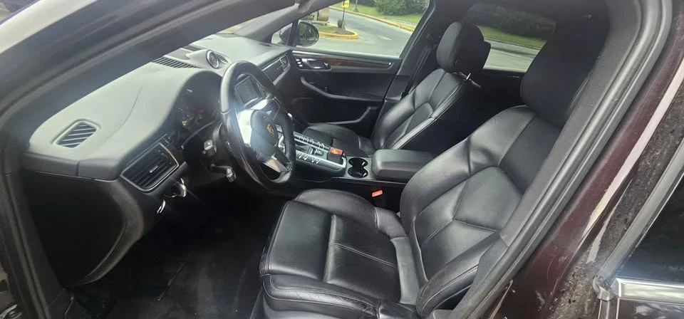 2015 Porsche Macan S - Image 13 of 14