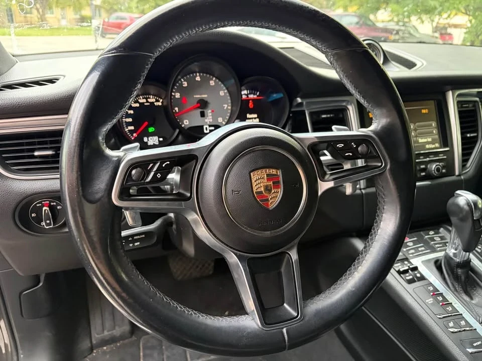 2015 Porsche Macan S - Image 9 of 18