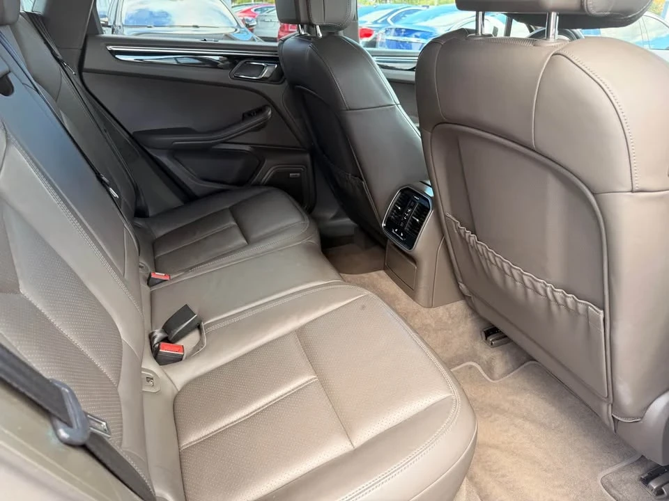 2015 Porsche Macan S - Image 15 of 17