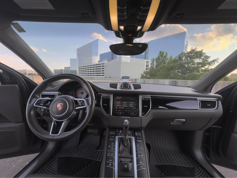 2015 Porsche Macan S - Image 15 of 20