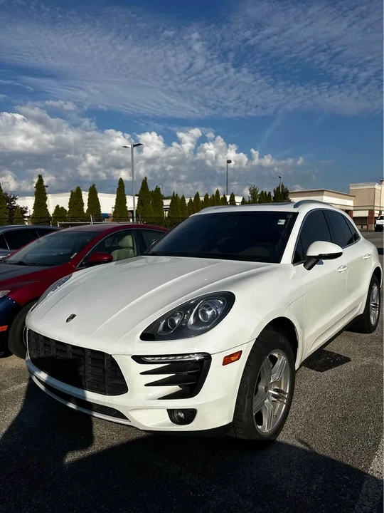 2015 Porsche Macan S - Image 2 of 6