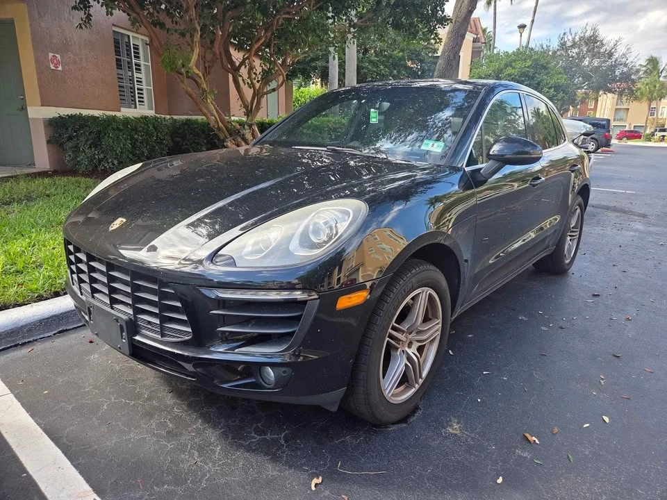 2015 Porsche Macan S - Image 2 of 8