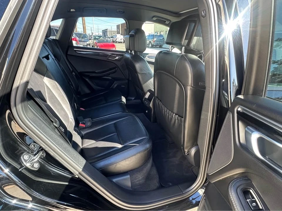 2015 Porsche Macan S - Image 15 of 20