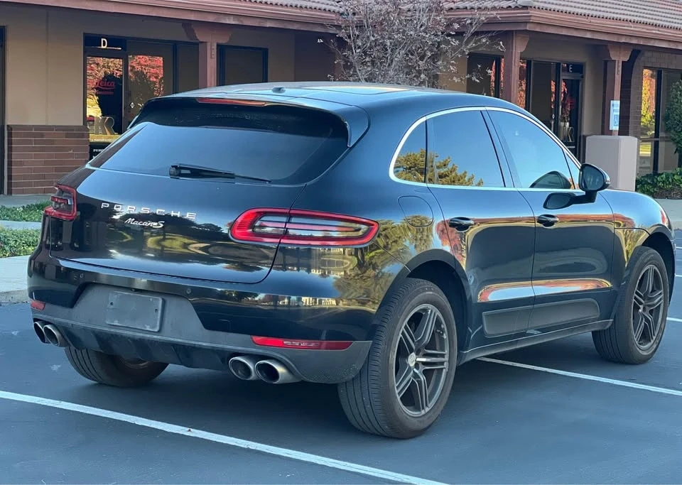 2015 Porsche Macan S - Image 12 of 17