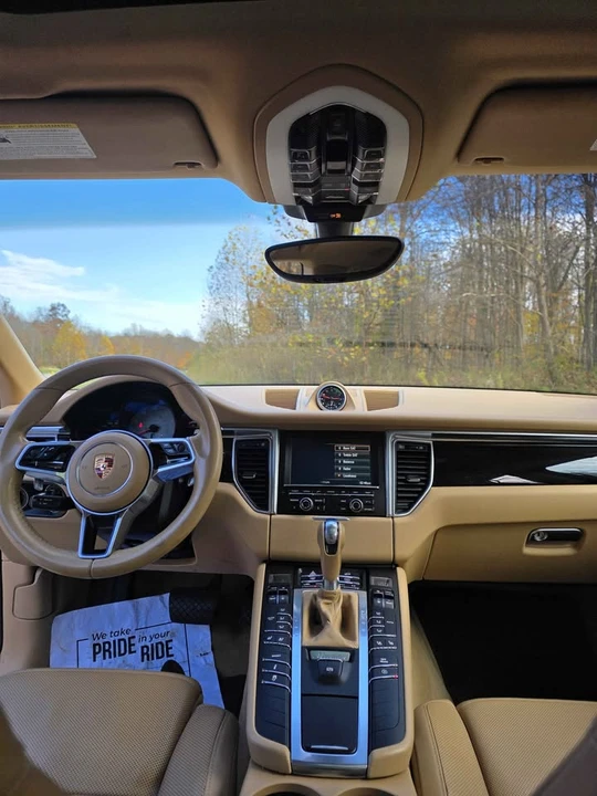 2015 Porsche Macan S - Image 13 of 20