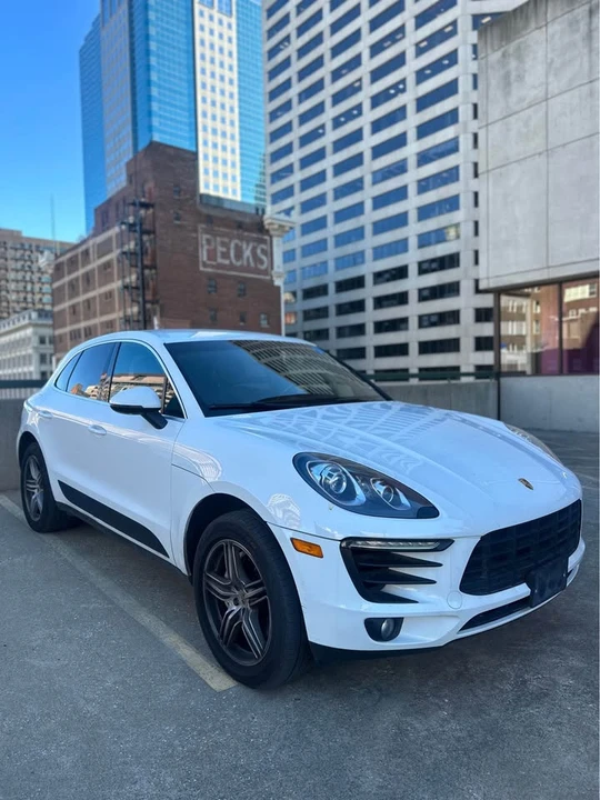 2015 Porsche Macan S - Image 14 of 20
